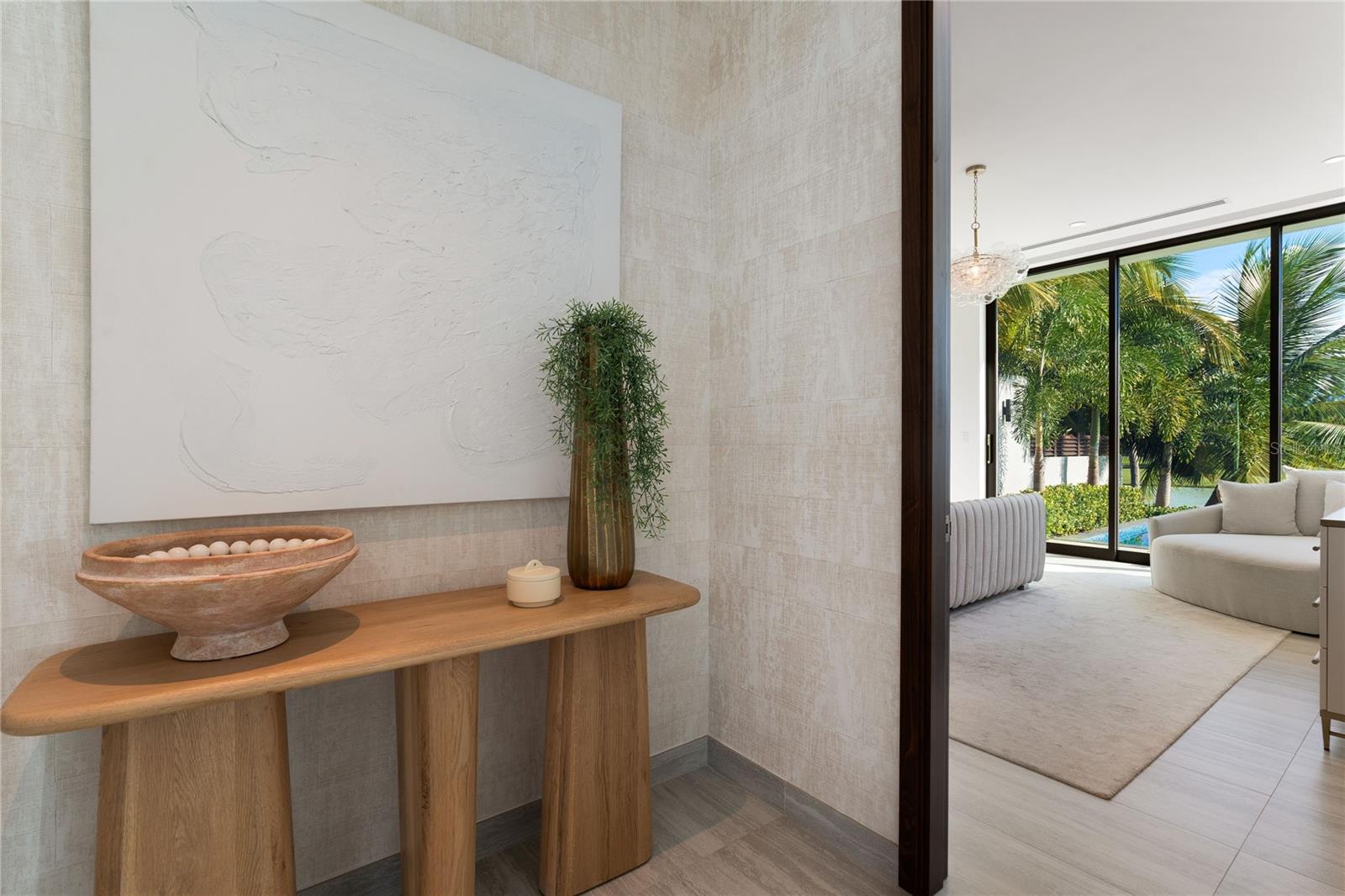 PR9116659 Property Photo