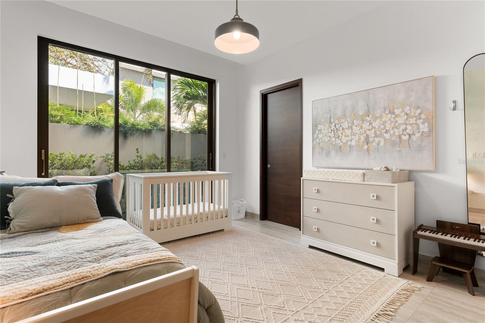 PR9116659 Property Photo