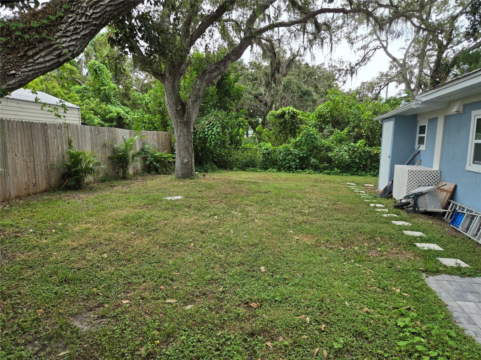 1112 SUNSET AVE, NOKOMIS, FL, 34275