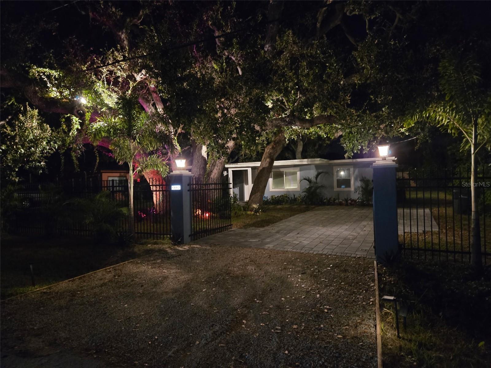 1112 SUNSET AVE, NOKOMIS, FL, 34275