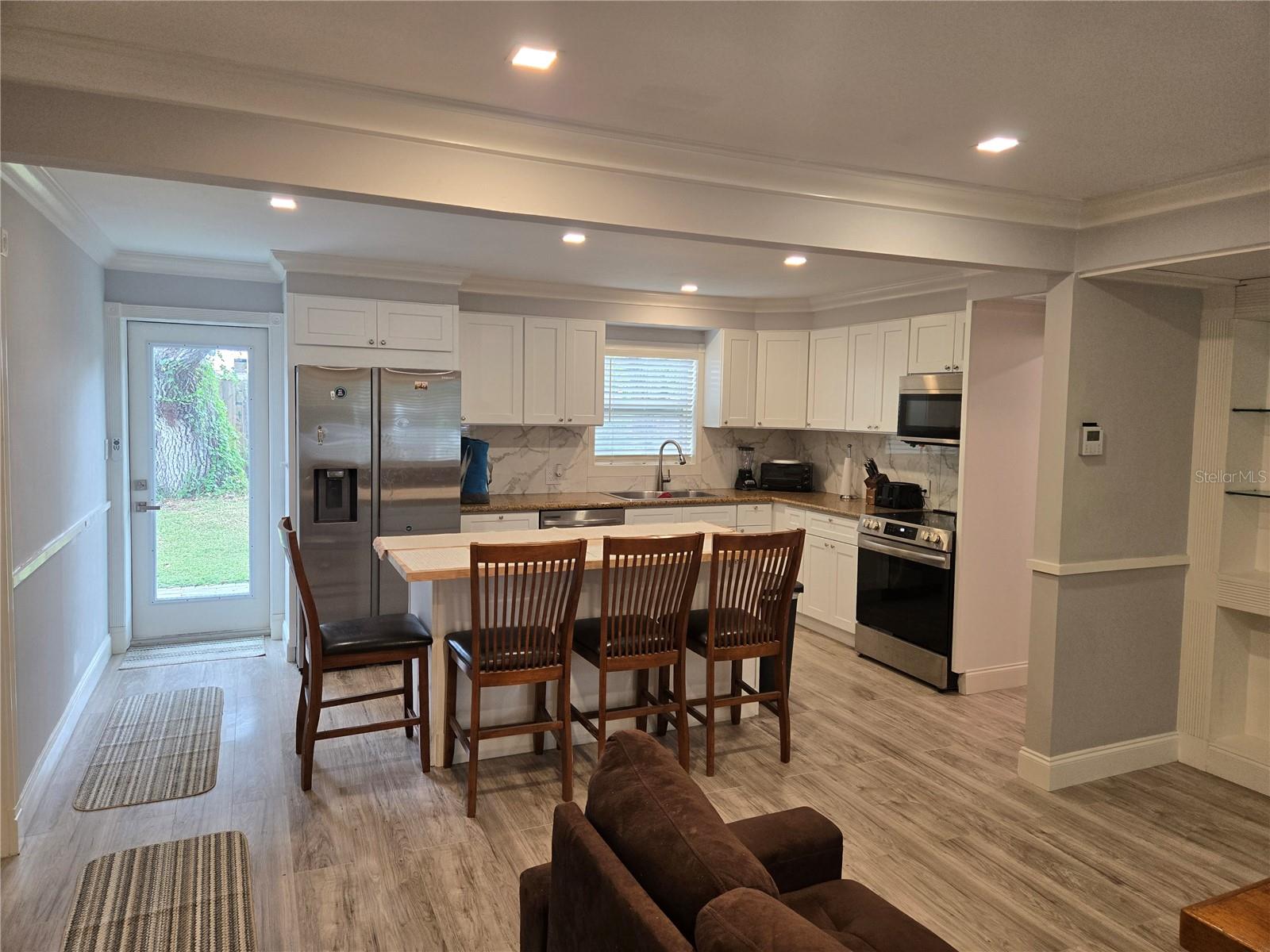 1112 SUNSET AVE, NOKOMIS, FL, 34275