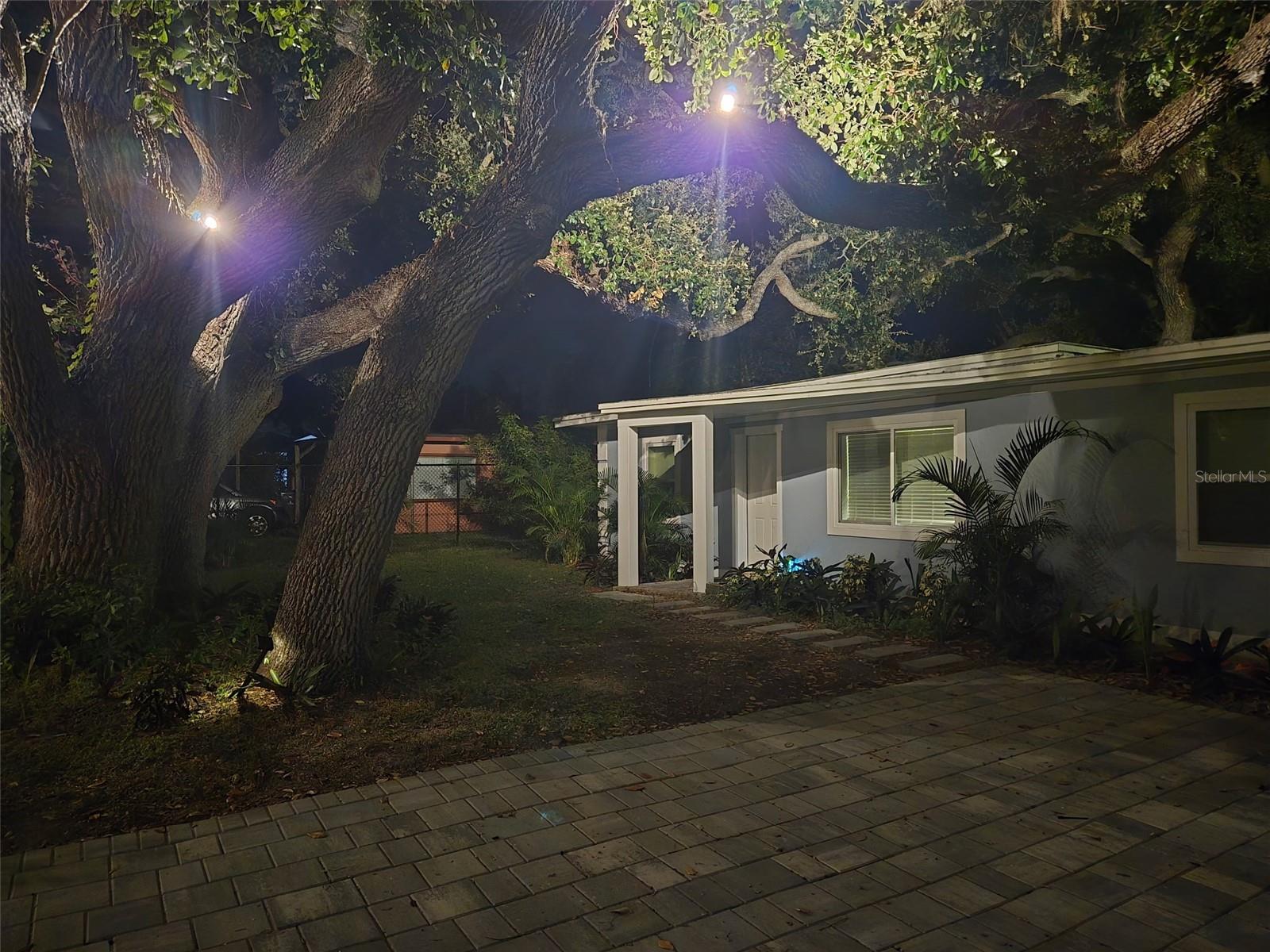 1112 SUNSET AVE, NOKOMIS, FL, 34275