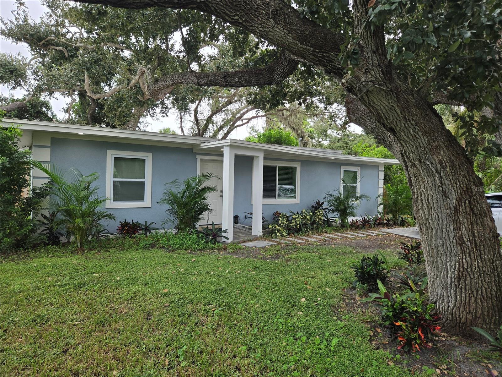 1112 SUNSET AVE, NOKOMIS, FL, 34275