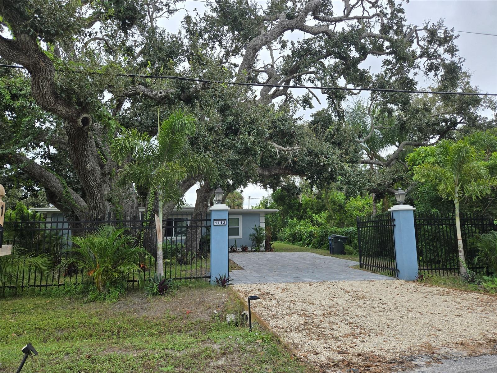 1112 SUNSET AVE, NOKOMIS, FL, 34275
