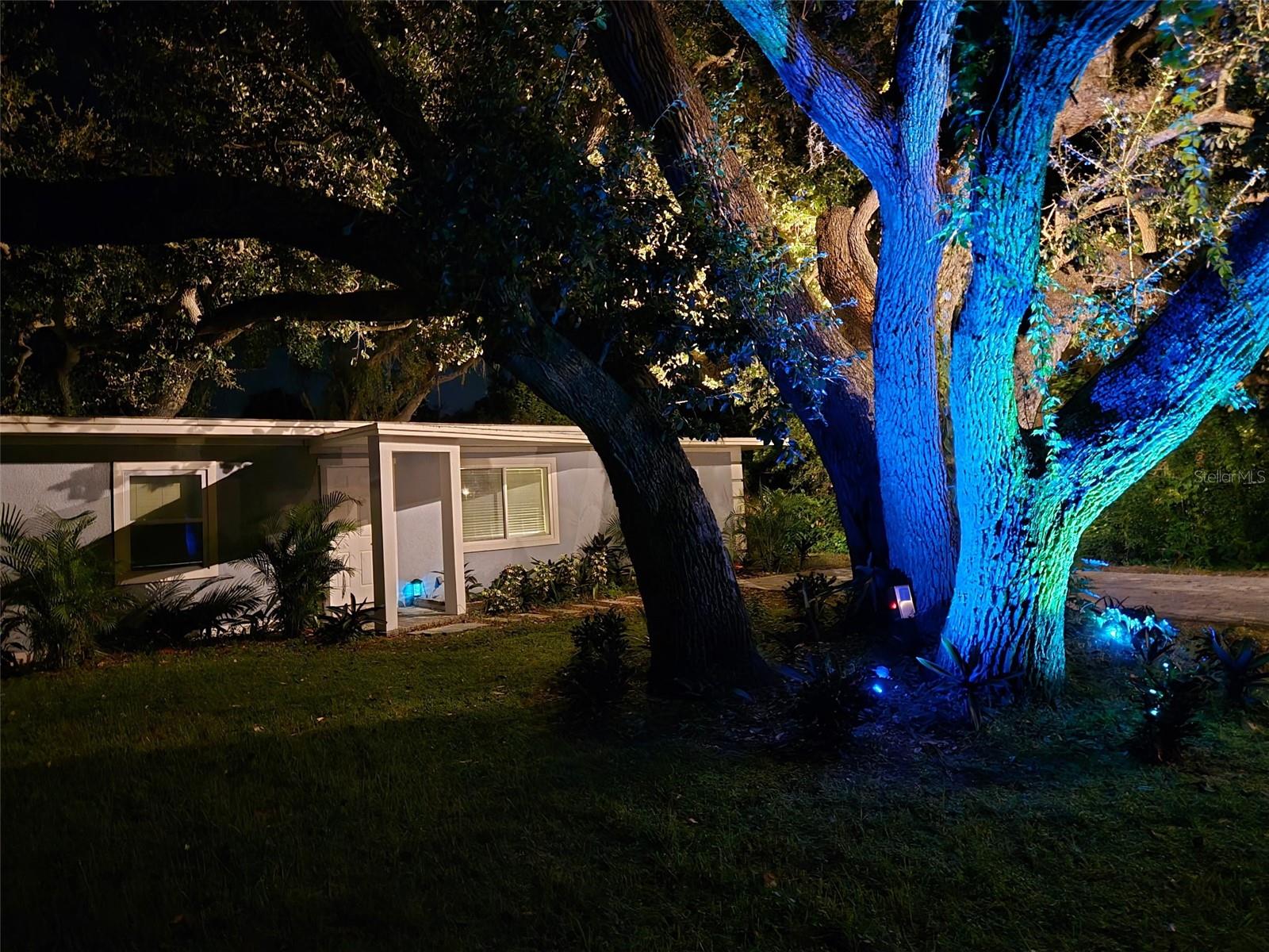 1112 SUNSET AVE, NOKOMIS, FL, 34275