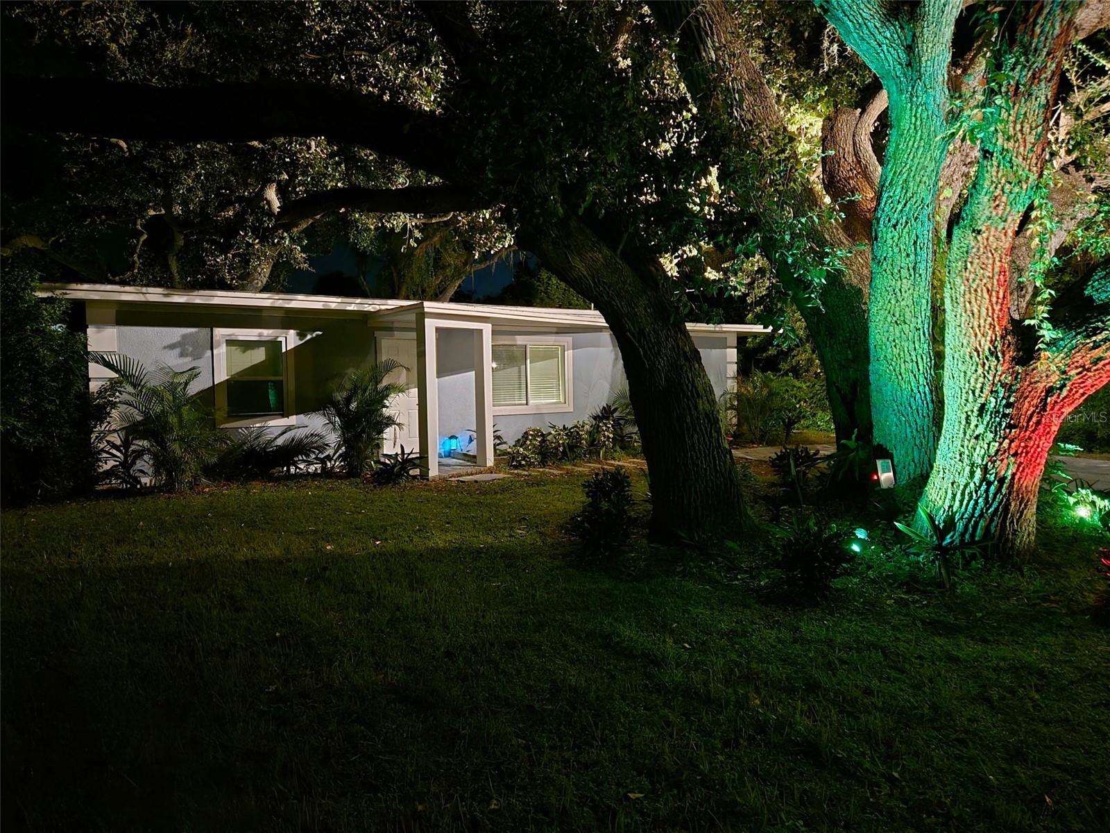 1112 SUNSET AVE, NOKOMIS, FL, 34275