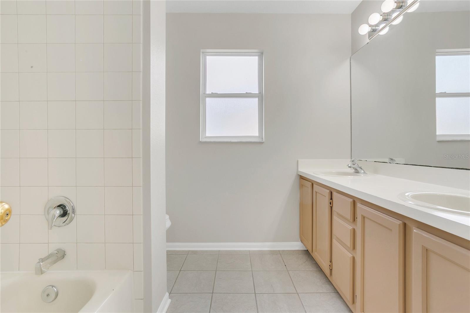 13521 MALLARD COVE BLVD, ORLANDO, FL, 32837