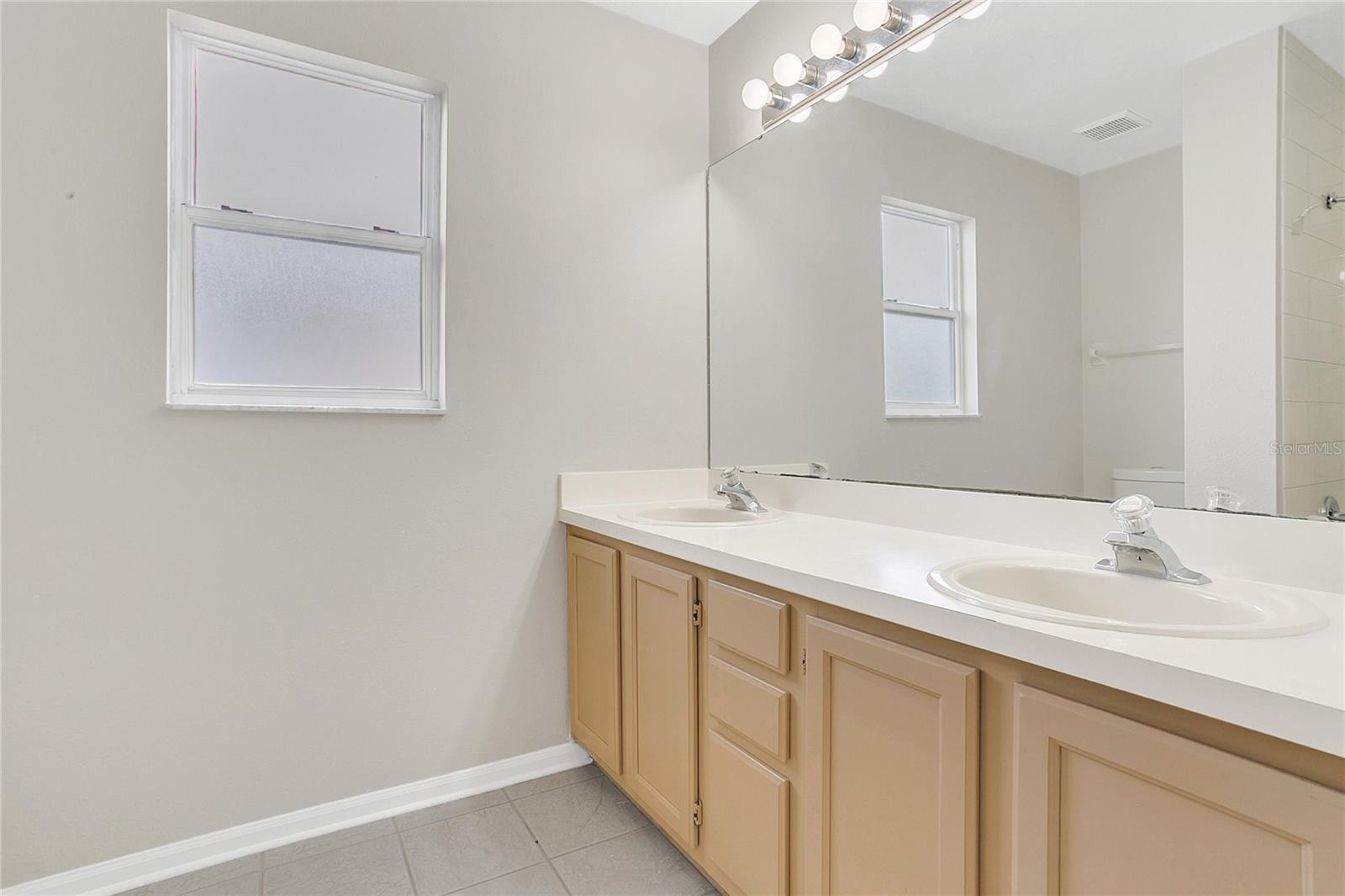 13521 MALLARD COVE BLVD, ORLANDO, FL, 32837