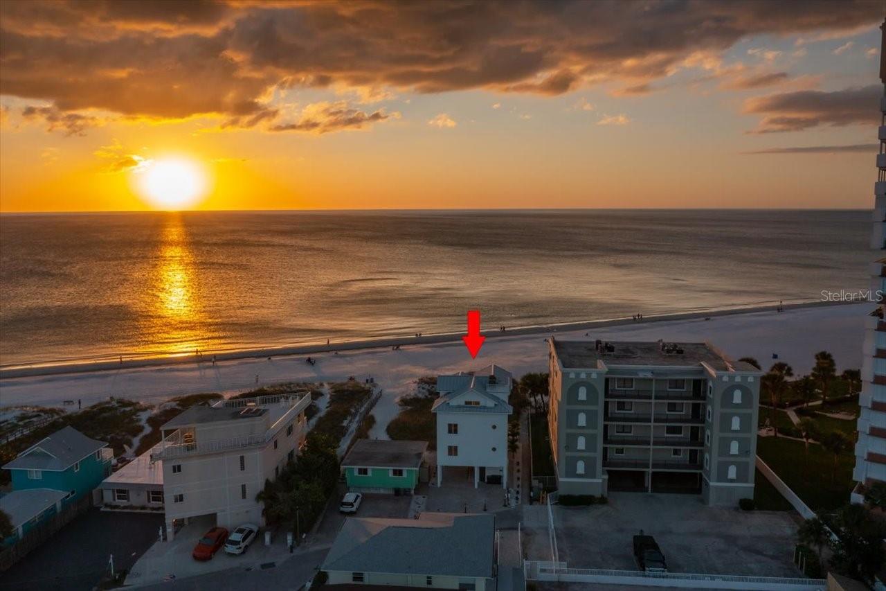 17852 LEE AVE, REDINGTON SHORES, FL, 33708