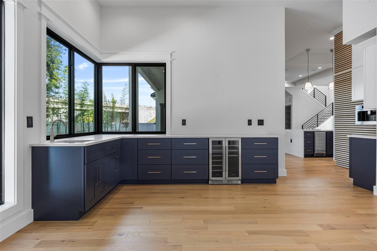 TB8437041 Property Photo