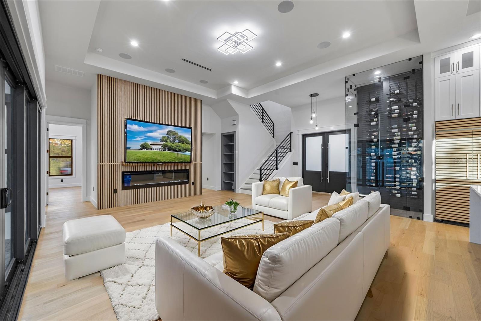 TB8437041 Property Photo