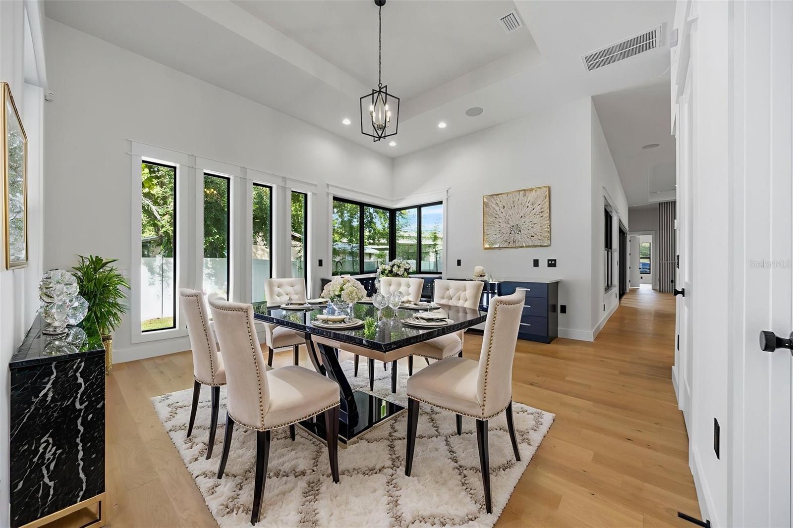 TB8437041 Property Photo