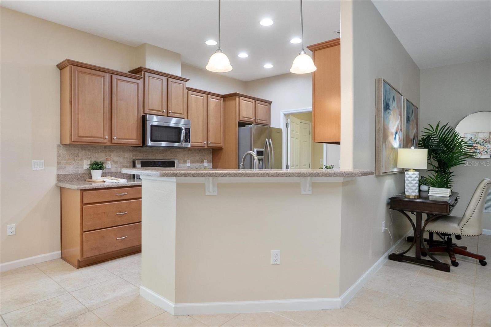 1381 HAZELDENE MNR, DELAND, FL, 32724