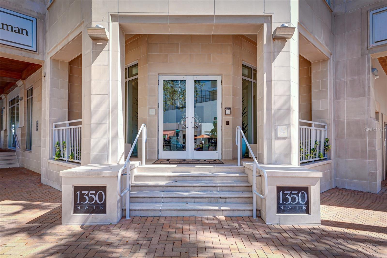 A4668214 Property Photo