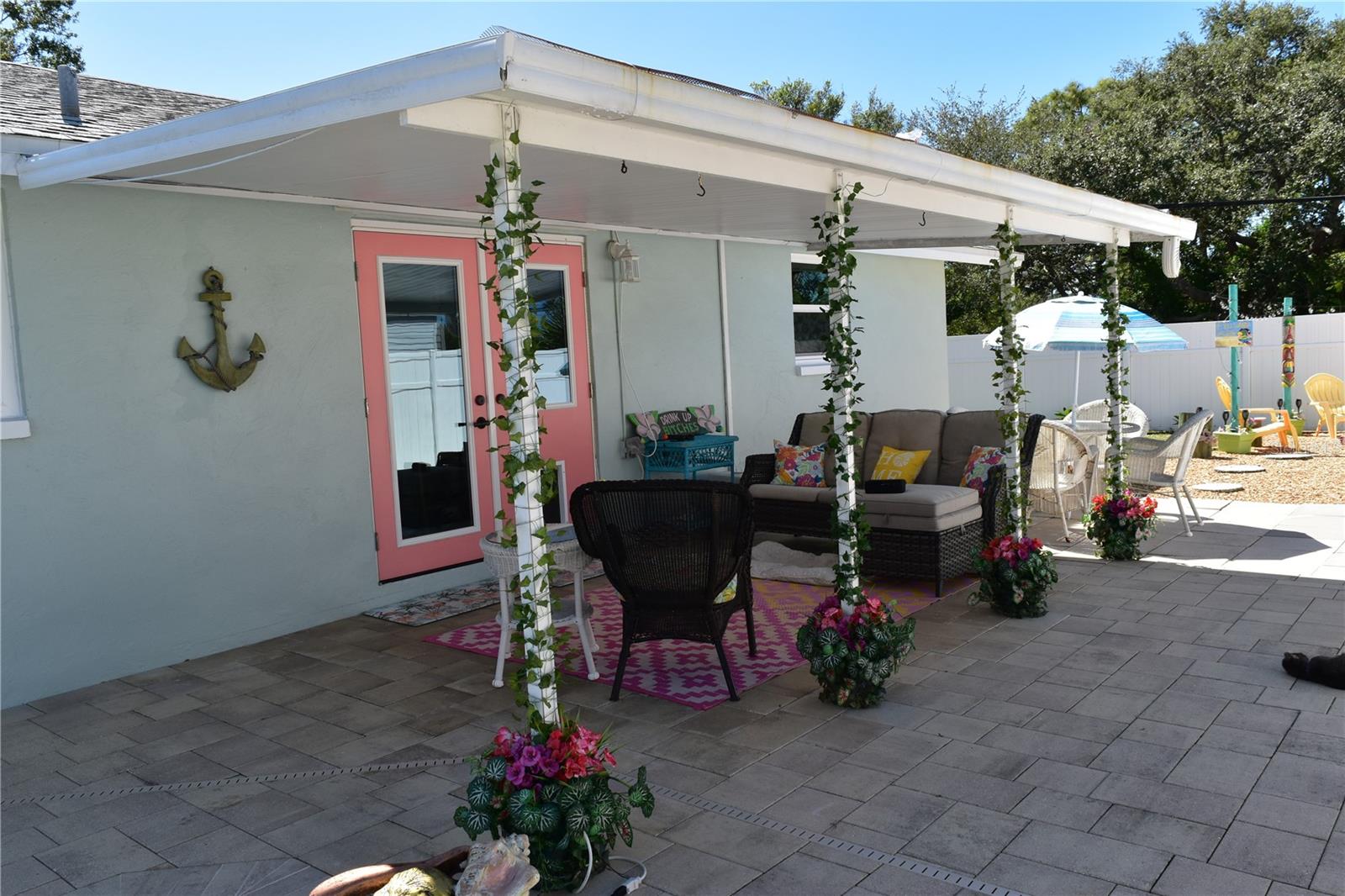 1046 ROYAL RD, VENICE, FL, 34293