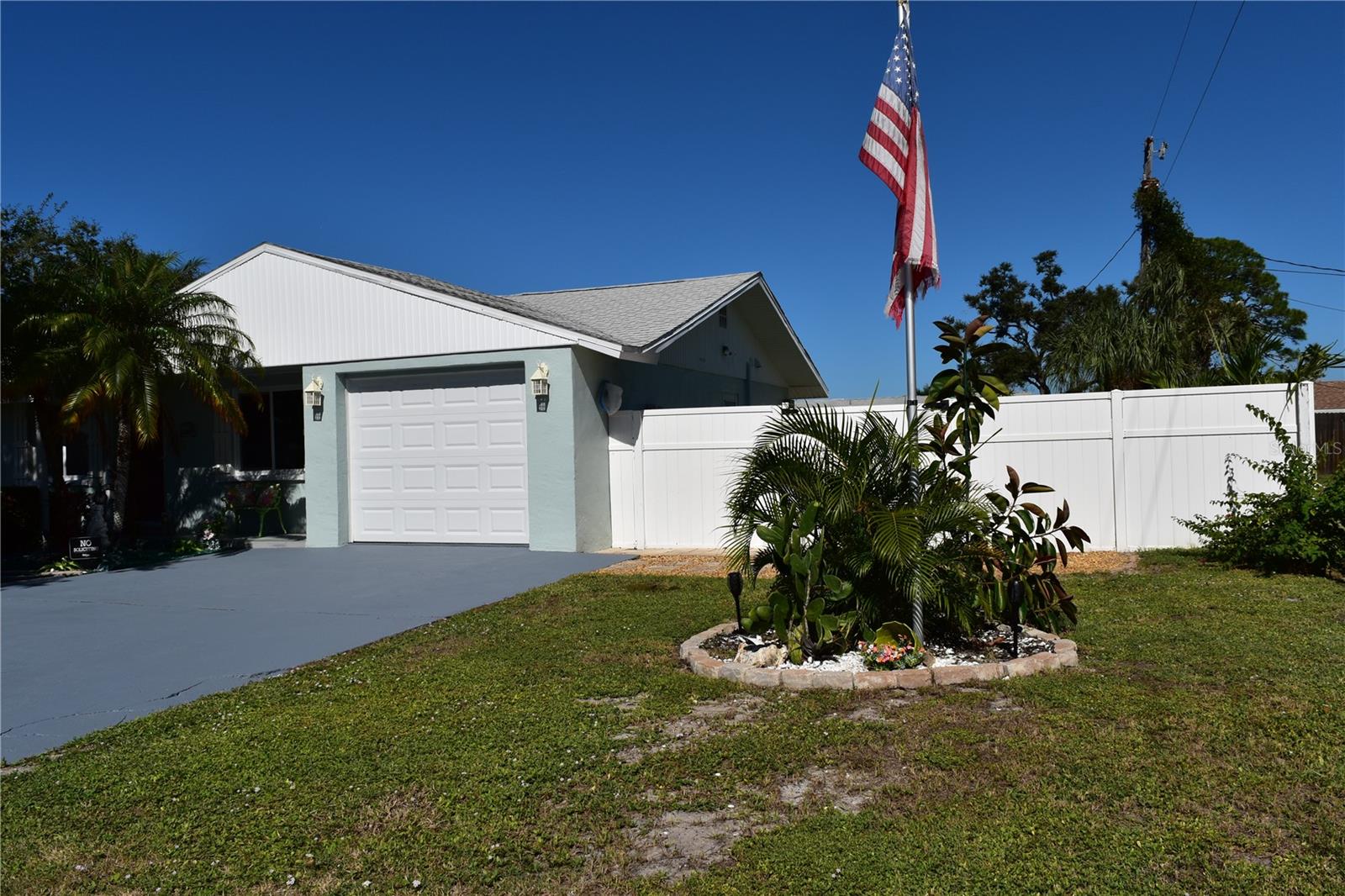 1046 ROYAL RD, VENICE, FL, 34293