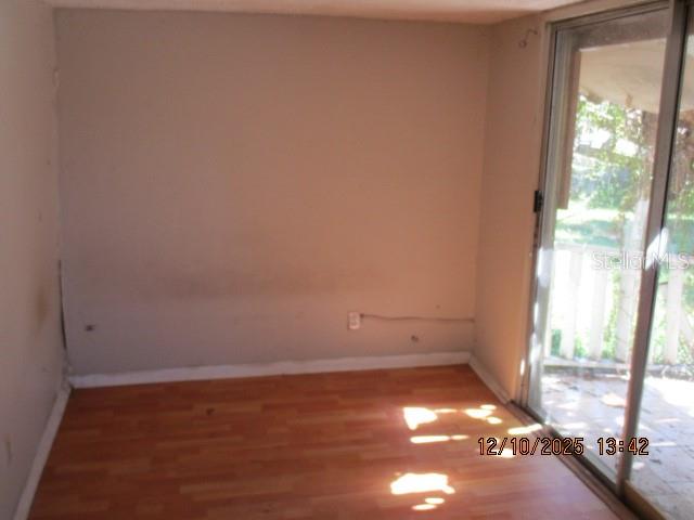 W7879822 Property Photo