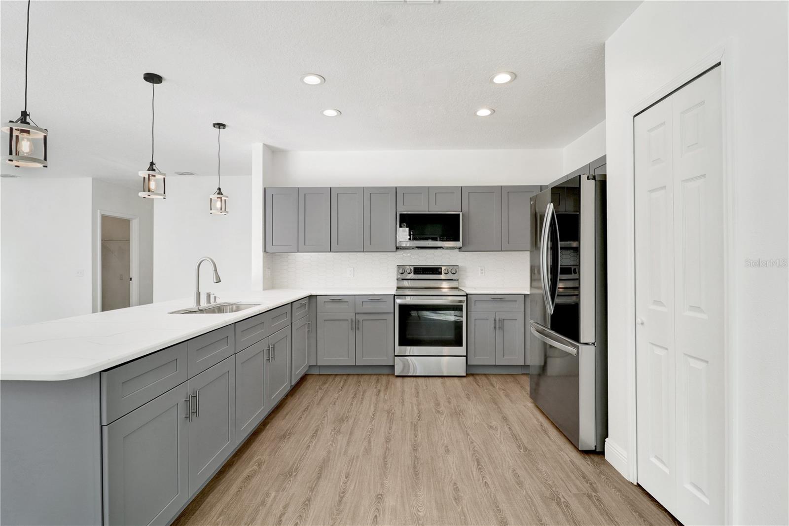 1010 EMBRUN CT, KISSIMMEE, FL, 34759