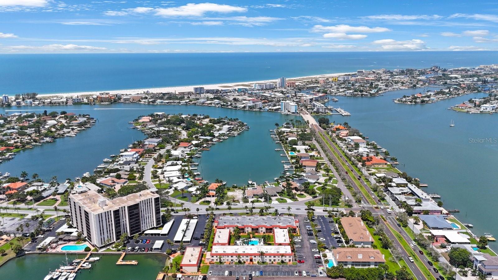 10369 PARADISE BLVD #58, TREASURE ISLAND, FL, 33706