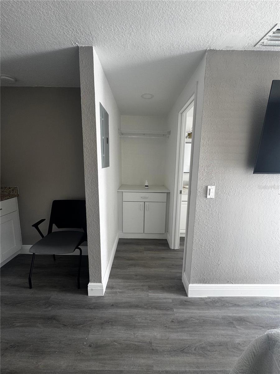 7517 BROOKHAVEN CT, TAMPA, FL, 33634