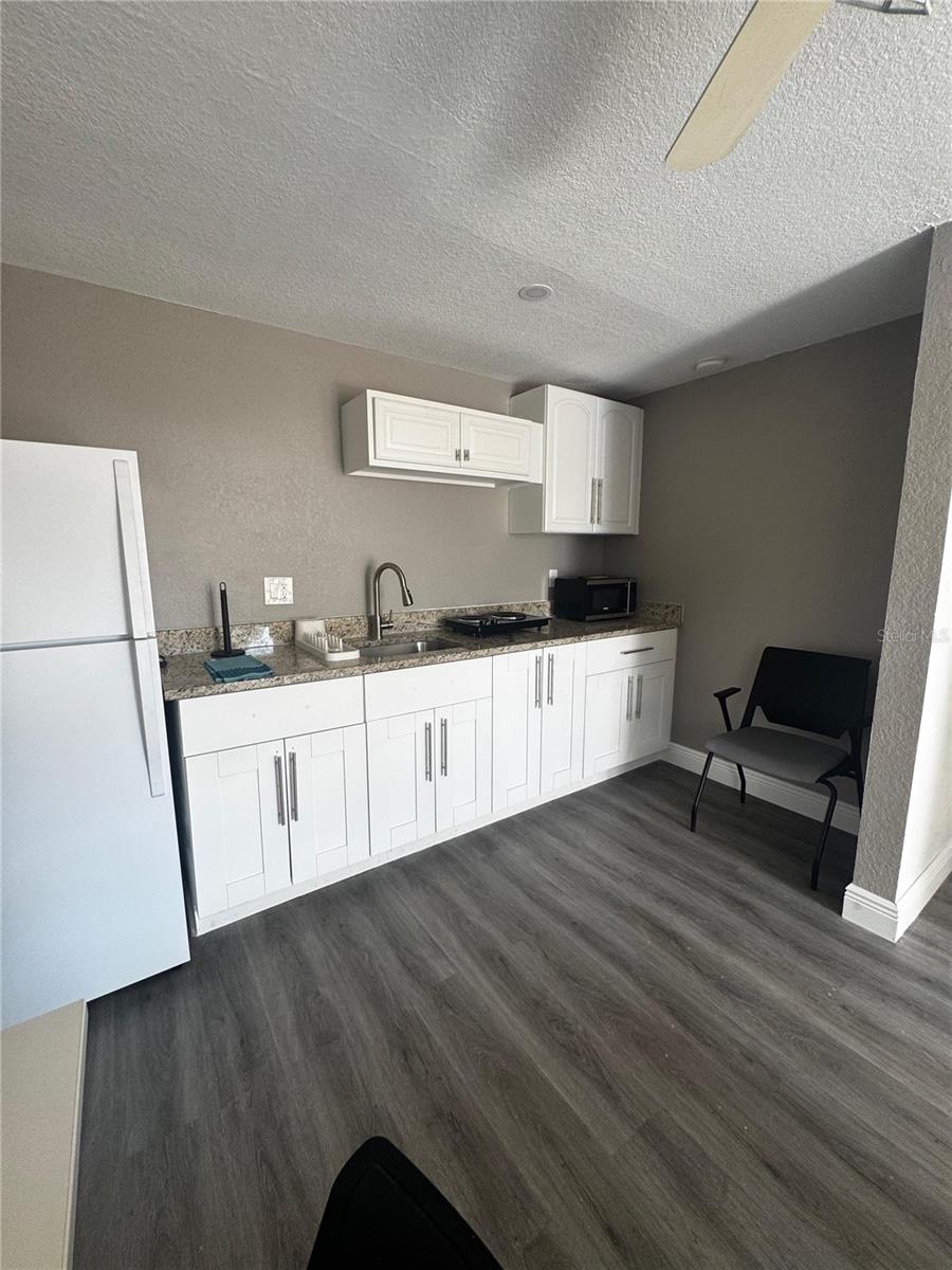 7517 BROOKHAVEN CT, TAMPA, FL, 33634