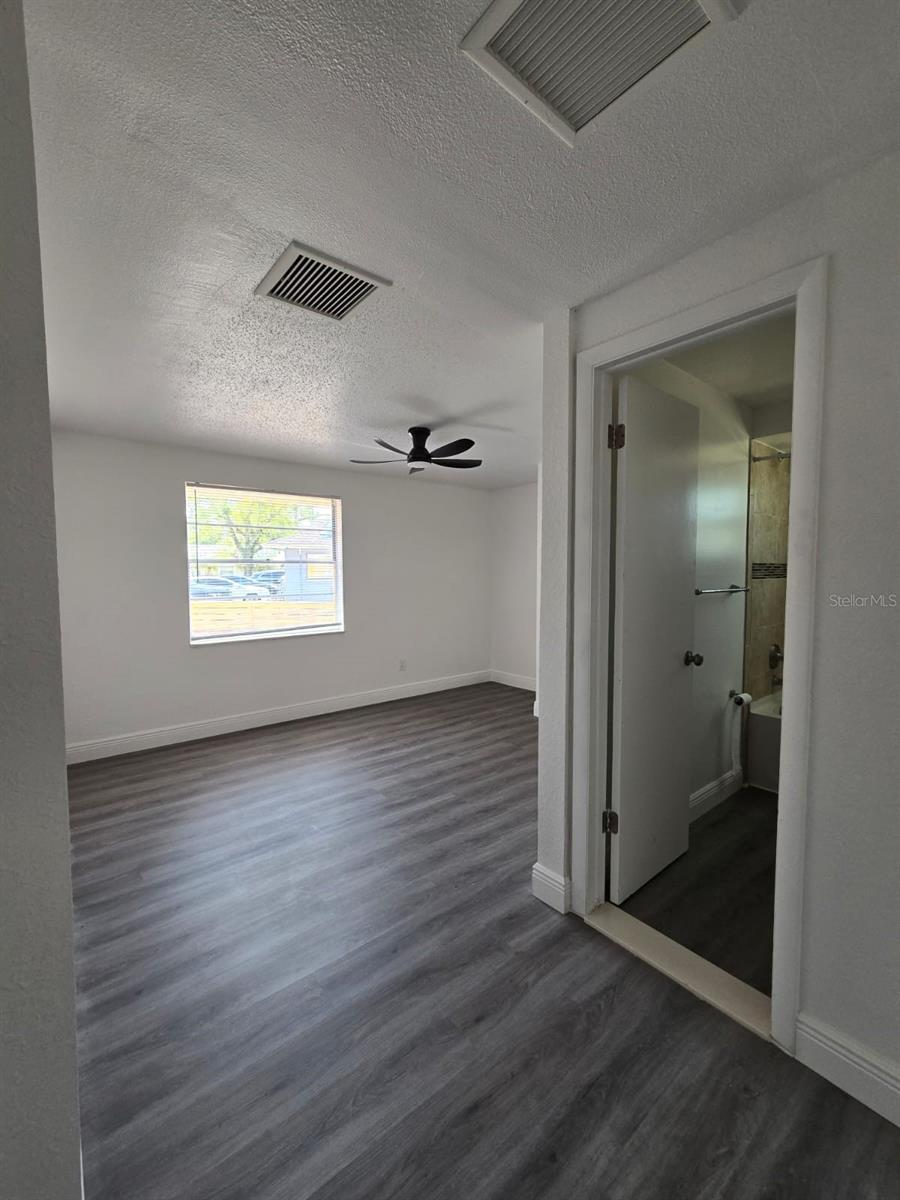 7517 BROOKHAVEN CT, TAMPA, FL, 33634