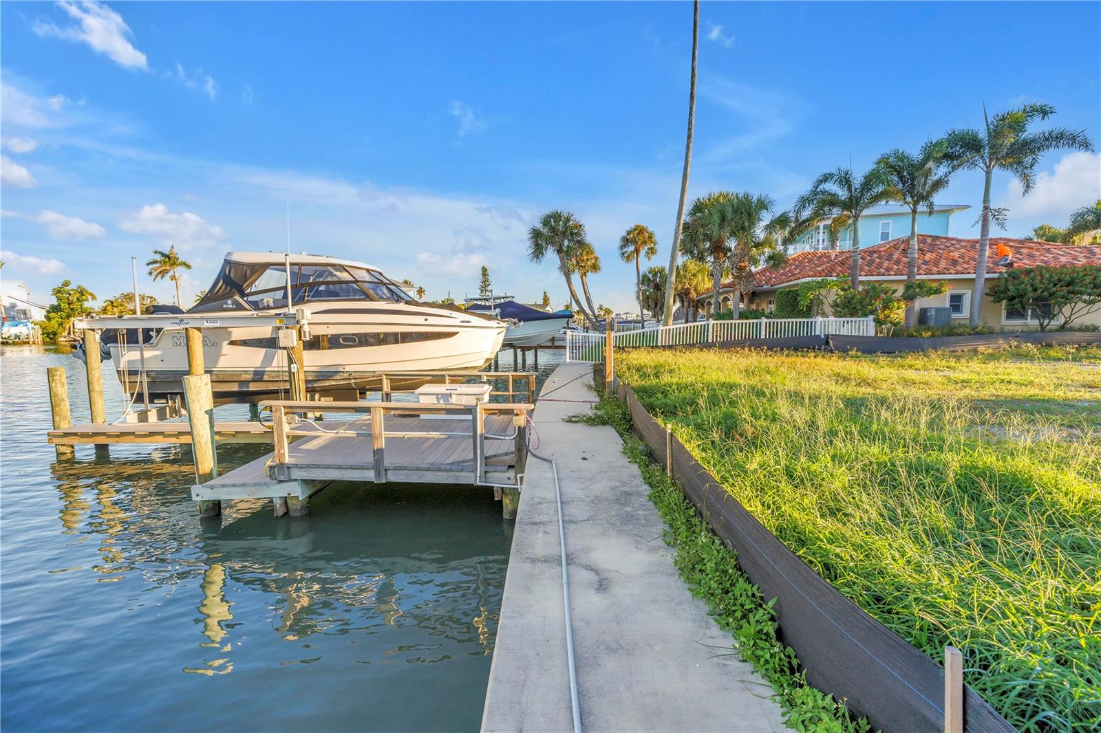 580 NORMANDY RD, MADEIRA BEACH, FL, 33708