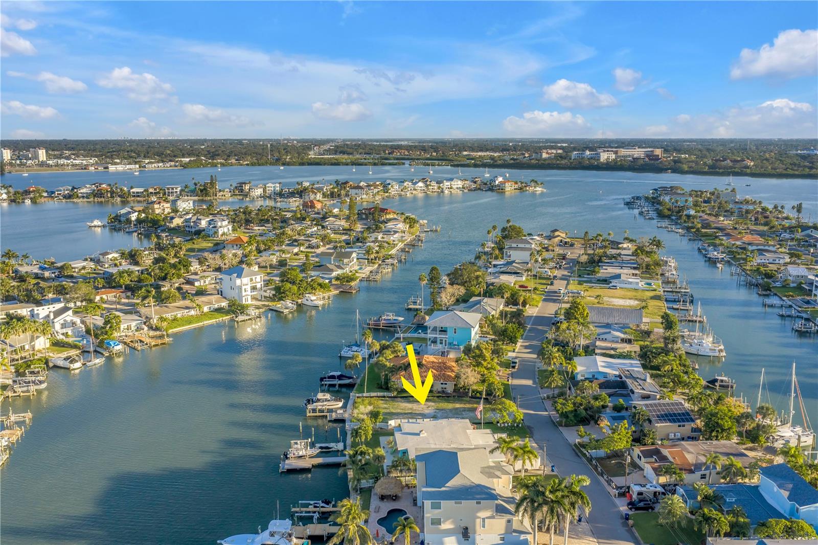580 NORMANDY RD, MADEIRA BEACH, FL, 33708