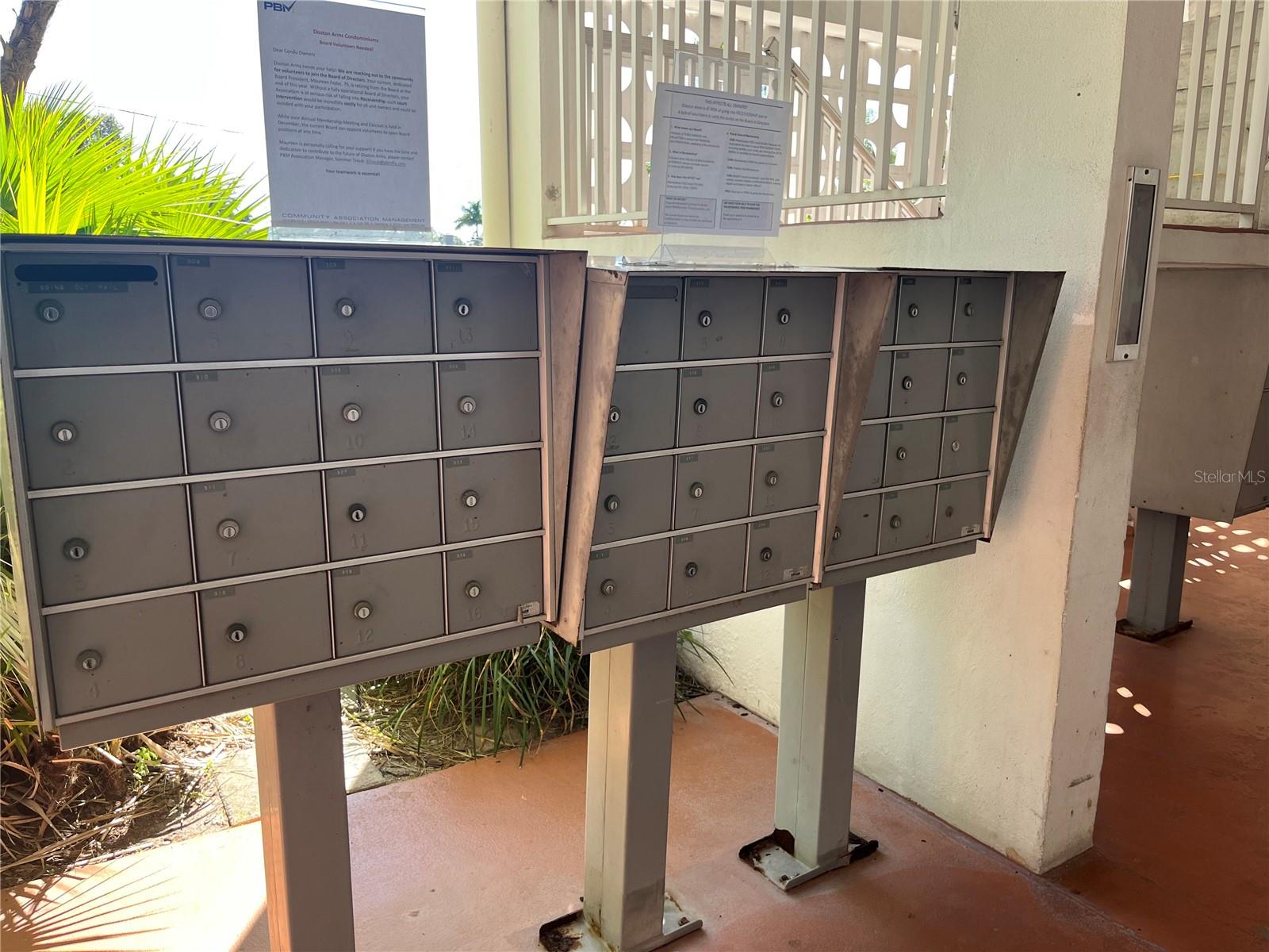 5155 9TH AVE N #208, ST PETERSBURG, FL, 33710