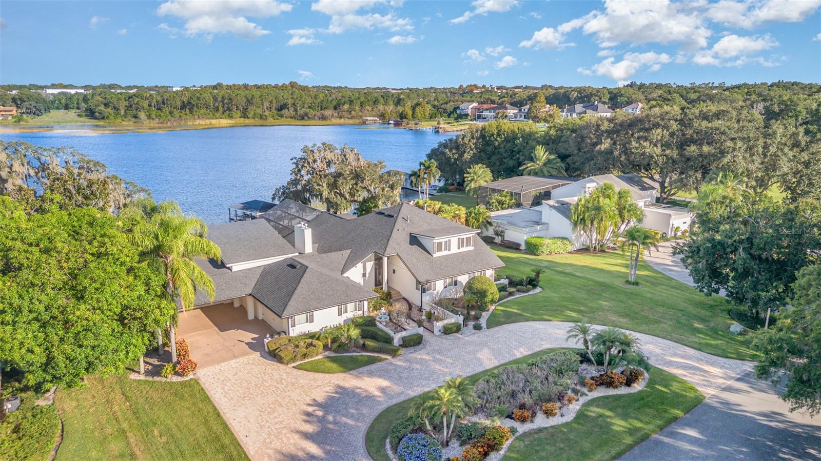 O6351950 Property Photo