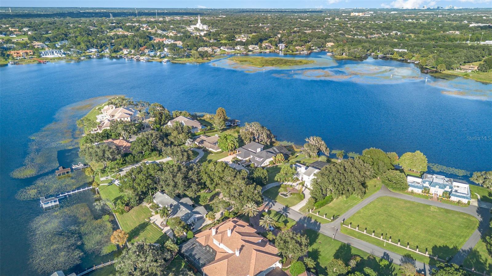 O6351950 Property Photo