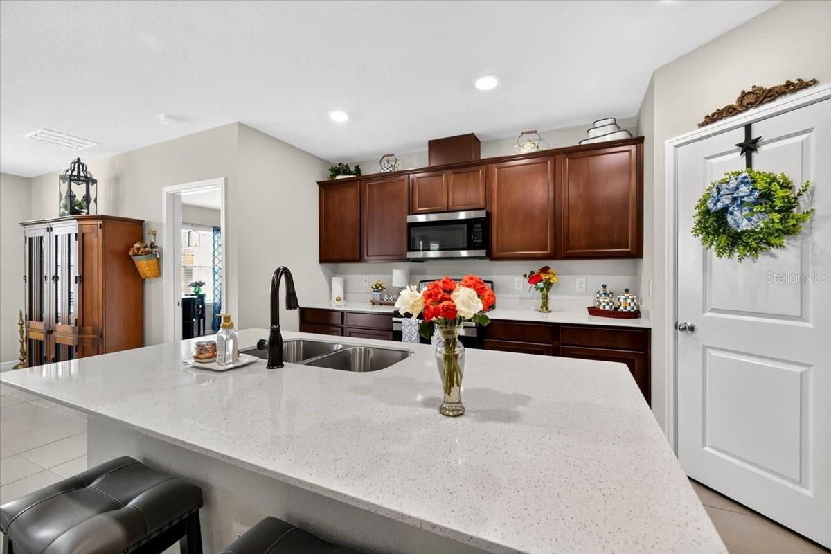 5461 KEATON SPRINGS DR, LAKELAND, FL, 33811