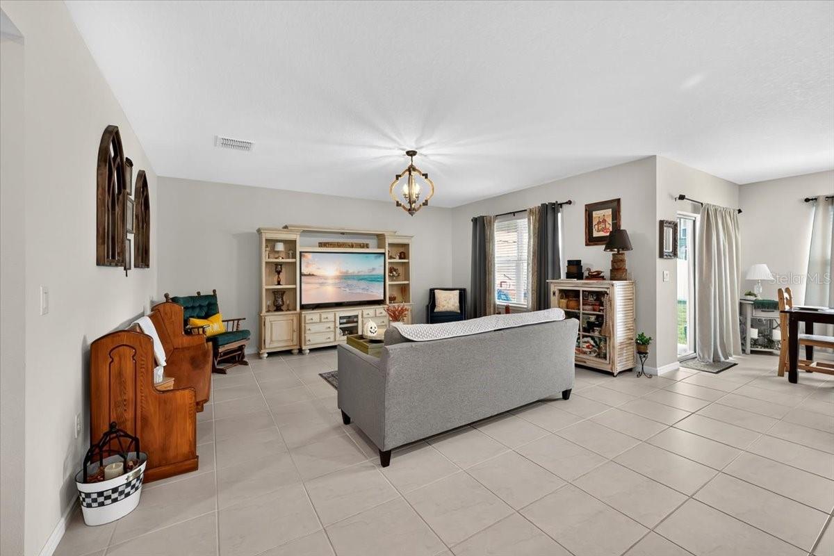 5461 KEATON SPRINGS DR, LAKELAND, FL, 33811