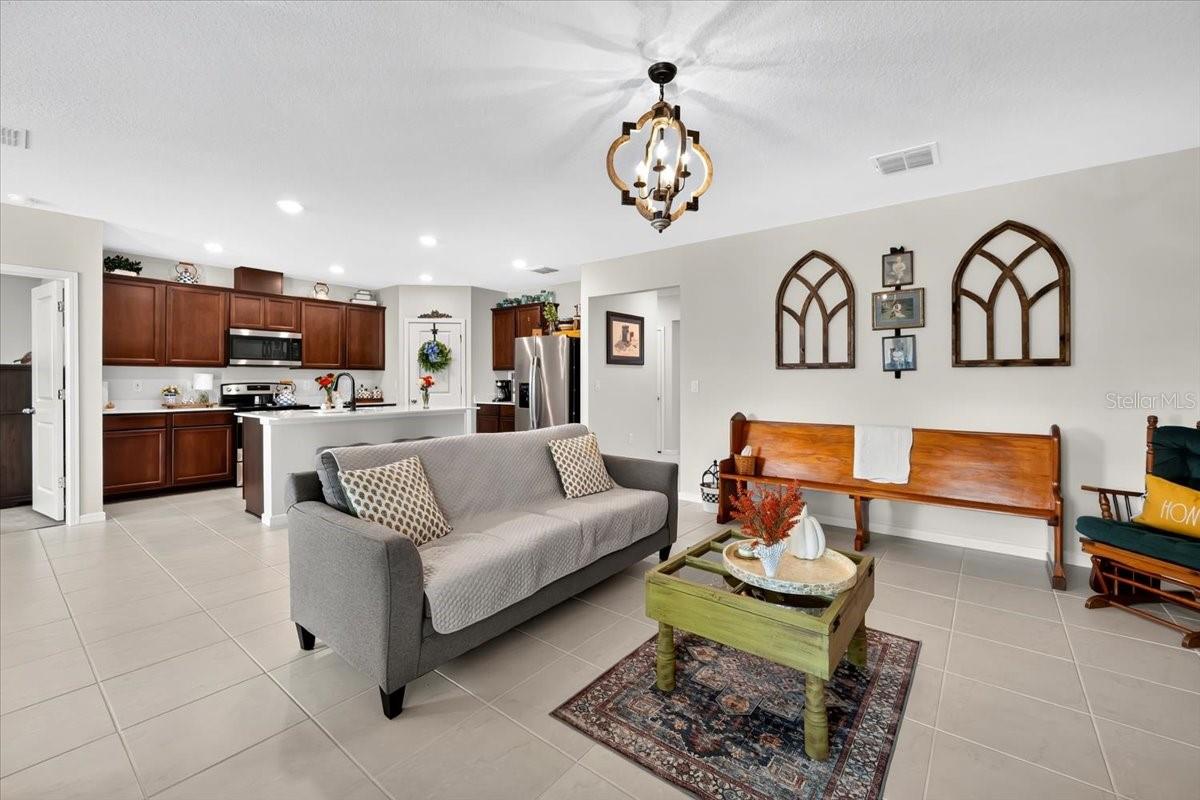 5461 KEATON SPRINGS DR, LAKELAND, FL, 33811