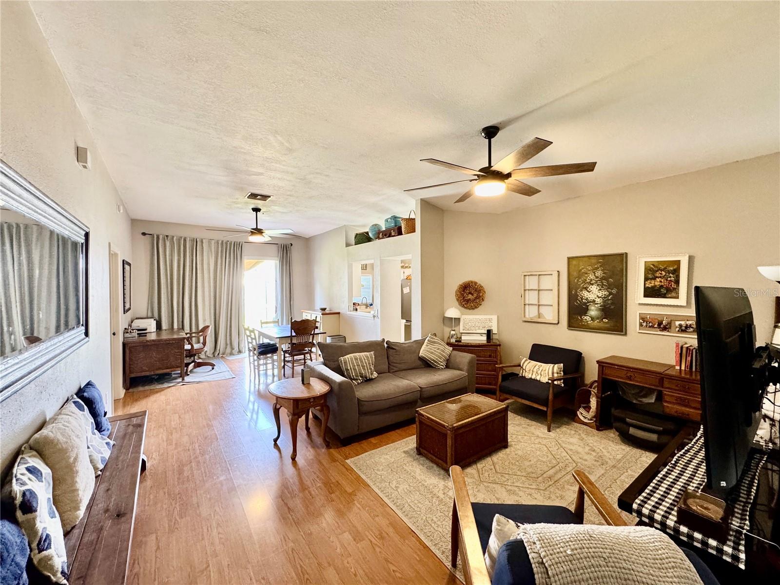 1625 PORTSMOUTH LAKE DR, BRANDON, FL, 33511