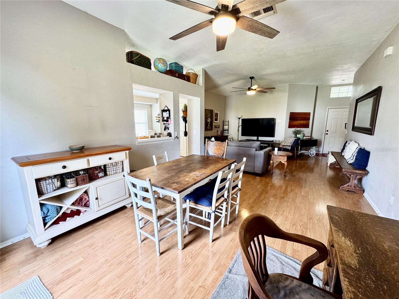 1625 PORTSMOUTH LAKE DR, BRANDON, FL, 33511