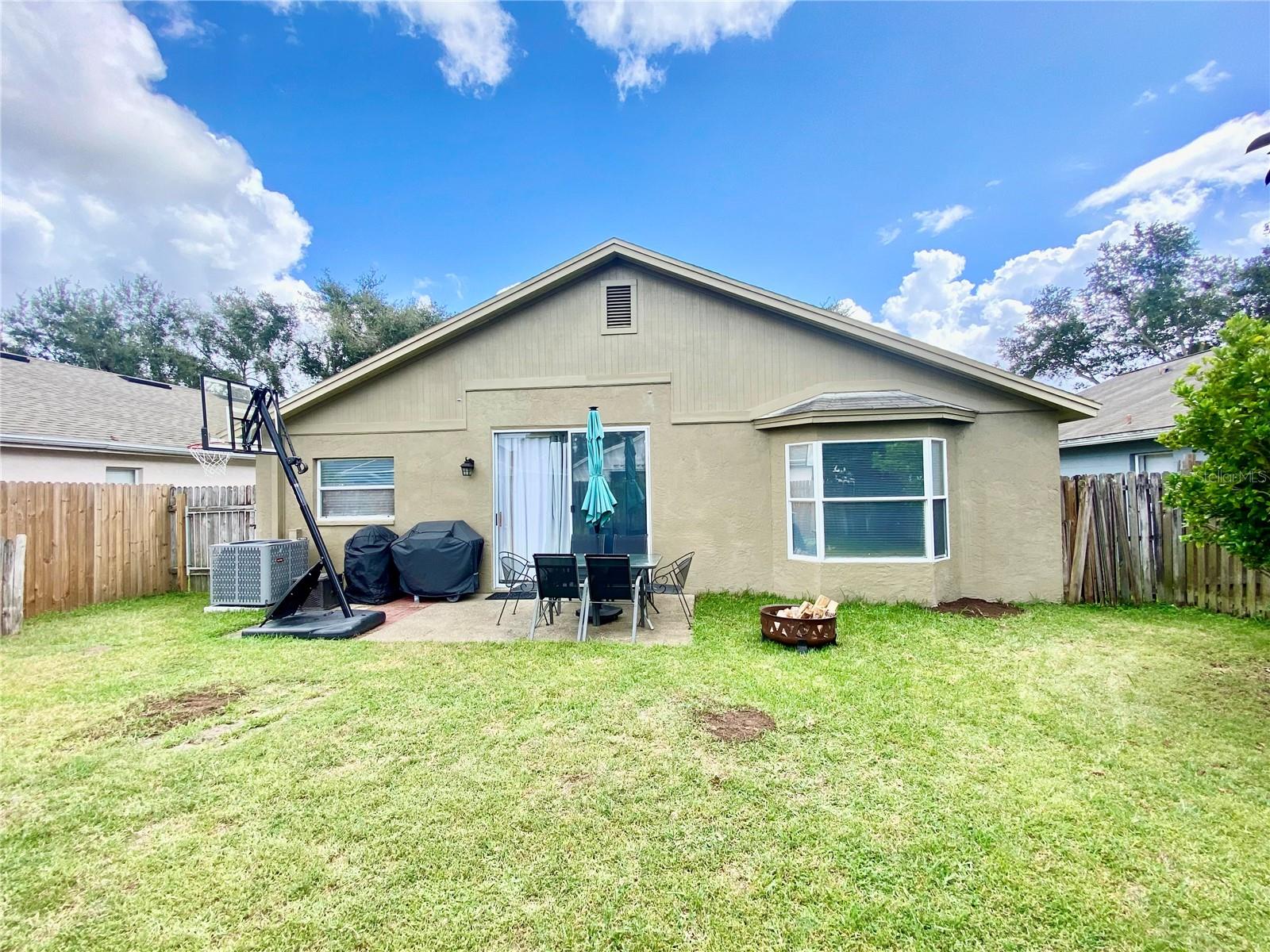 1625 PORTSMOUTH LAKE DR, BRANDON, FL, 33511