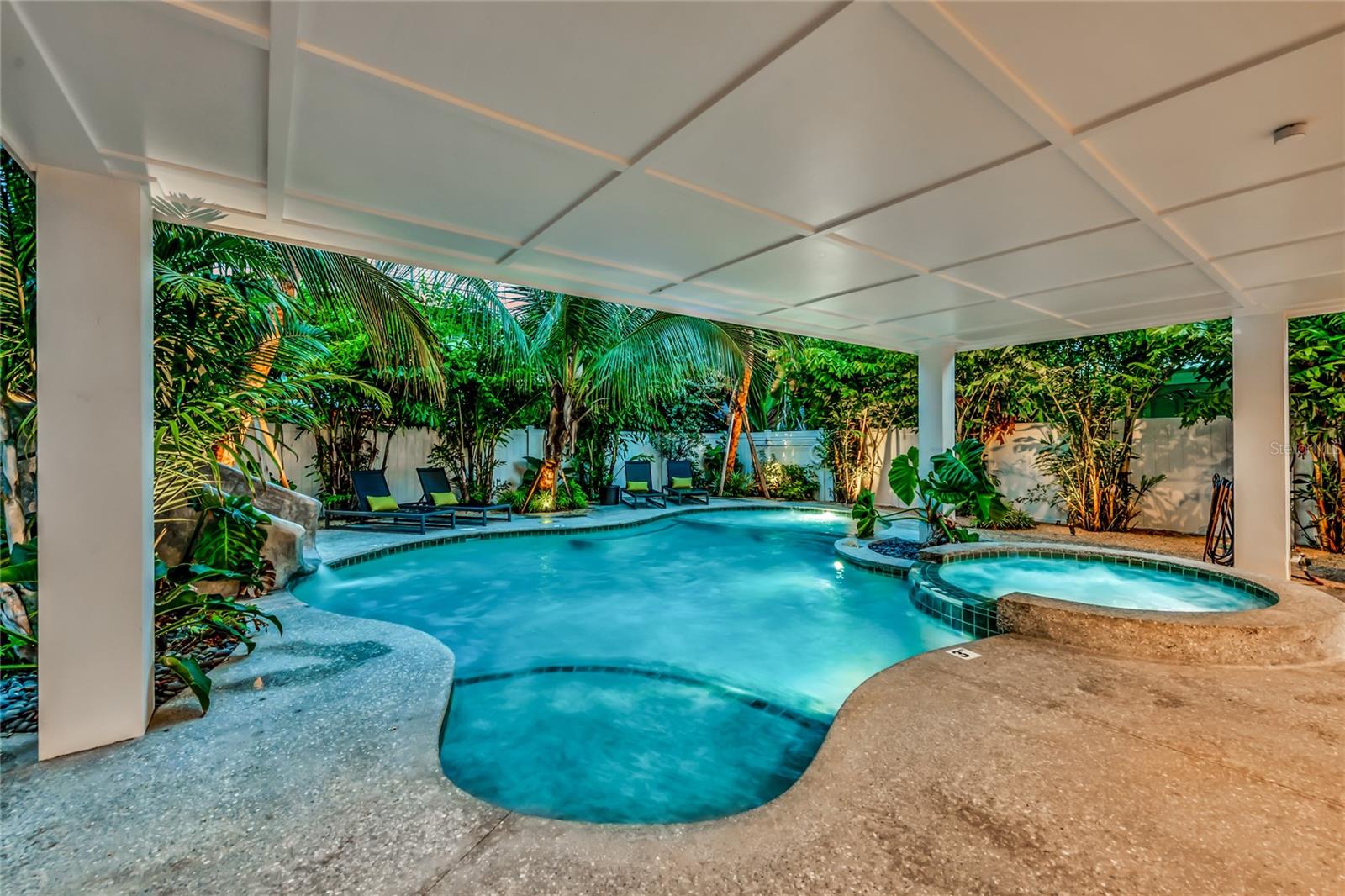 A4668250 Property Photo