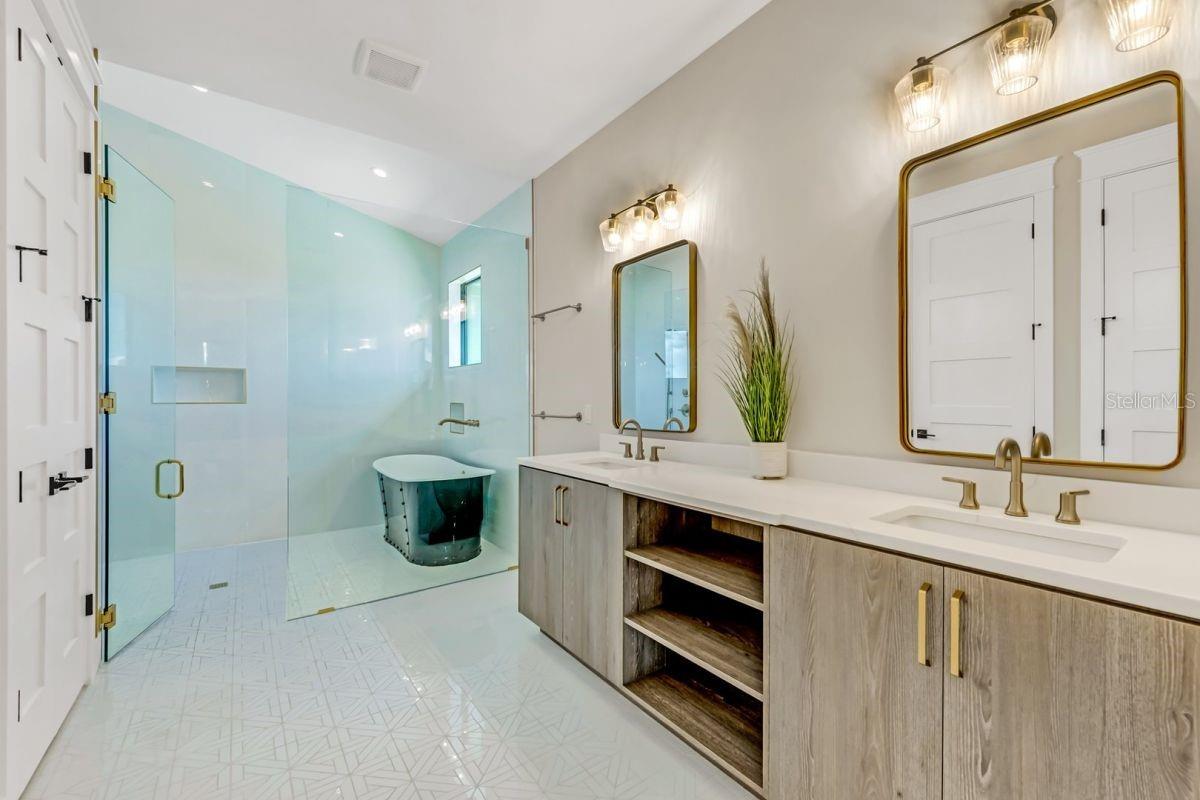 A4668250 Property Photo