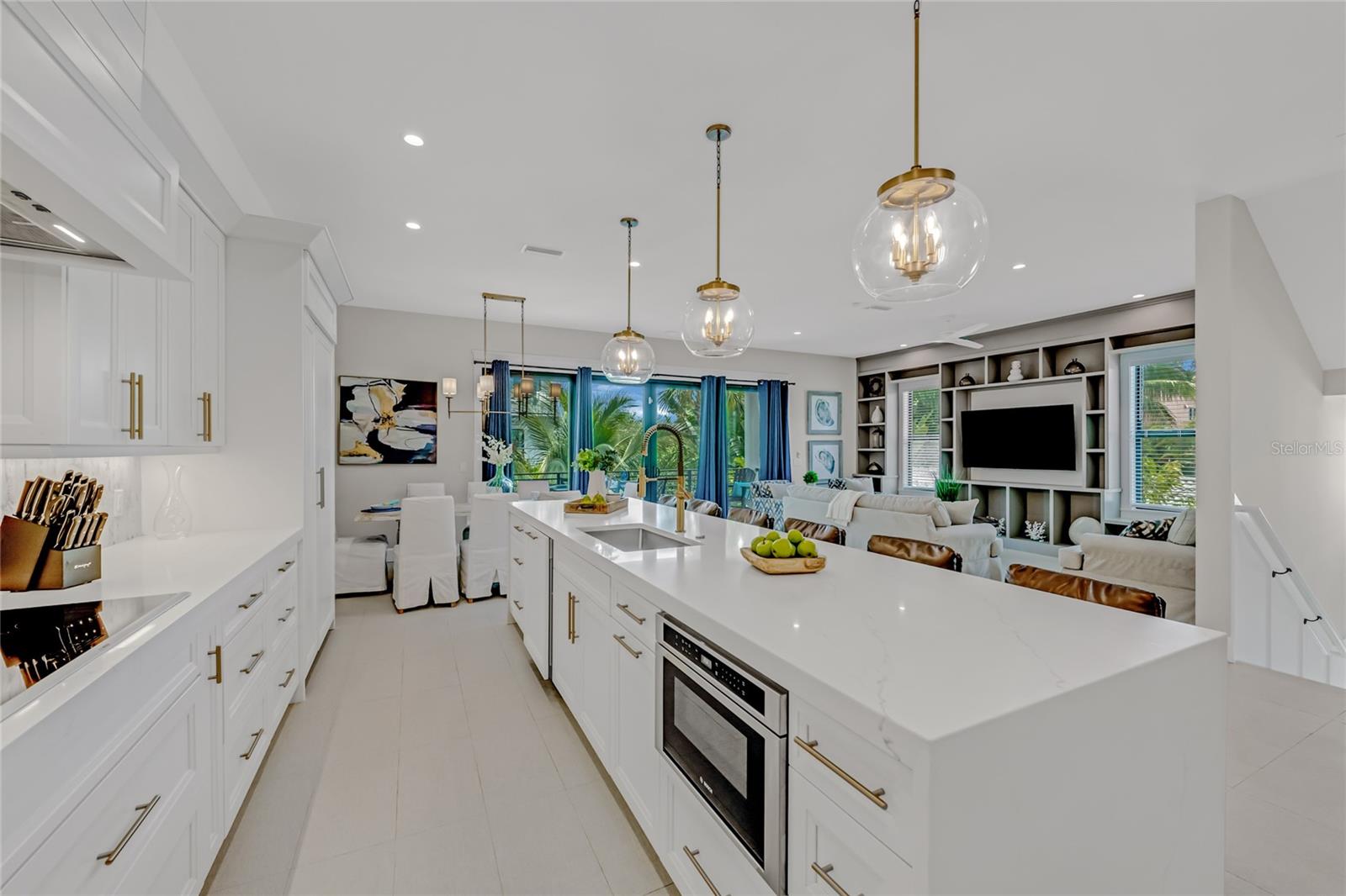 A4668250 Property Photo