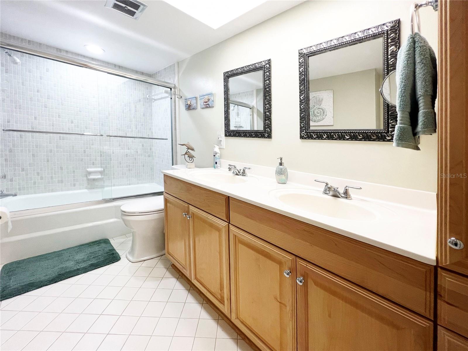 5220 BRITTANY DR S #1101, ST PETERSBURG, FL, 33715