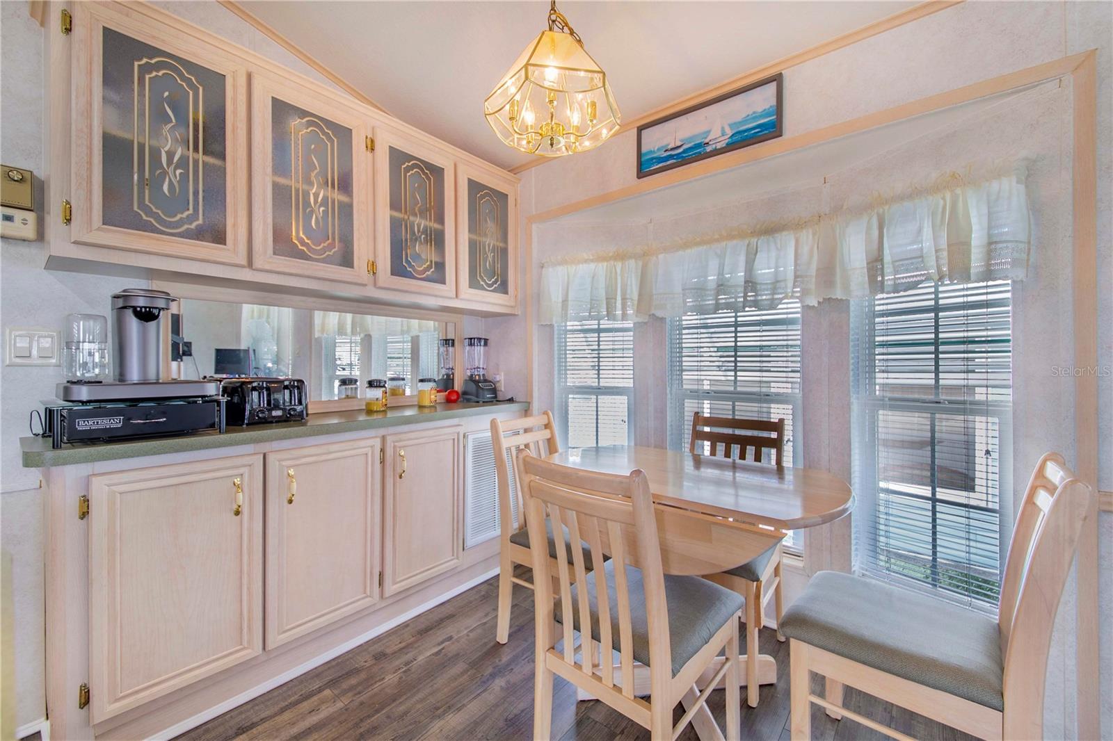 P4936662 Property Photo