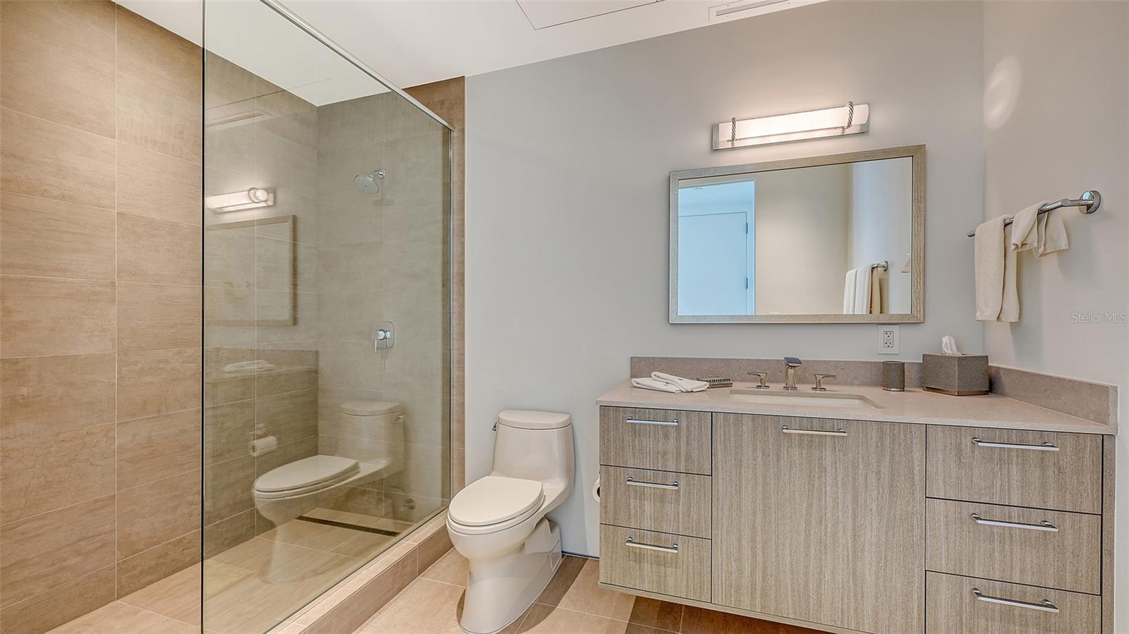 A4668258 Property Photo