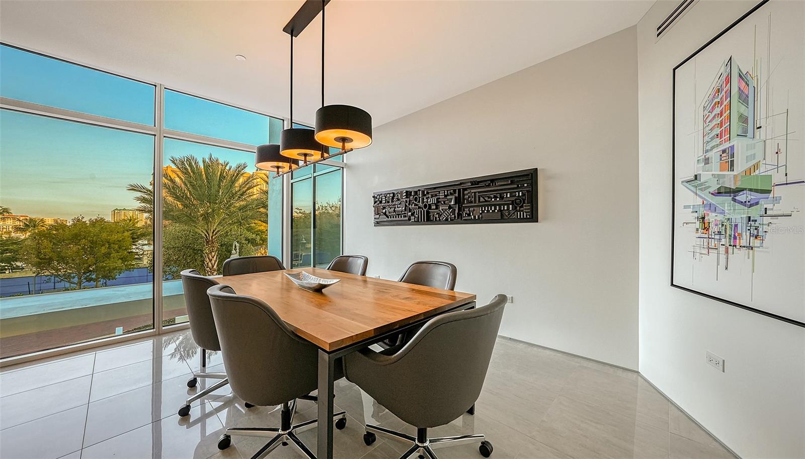 A4668258 Property Photo