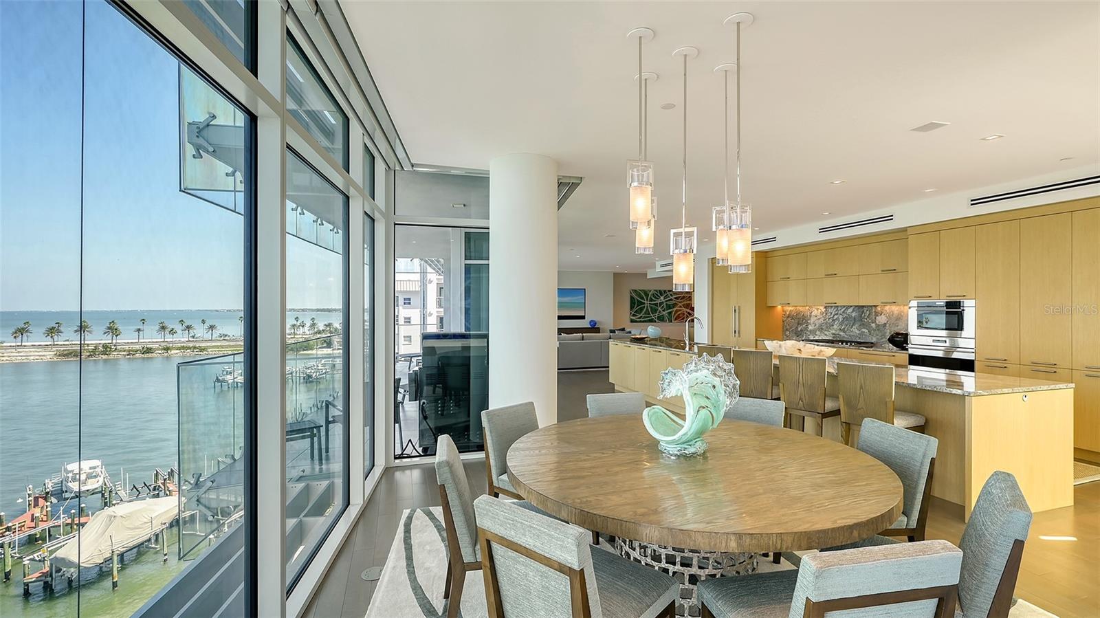 A4668258 Property Photo