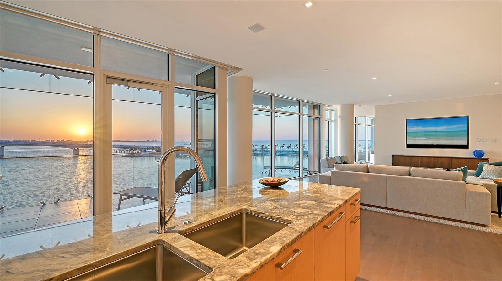 A4668258 Property Photo