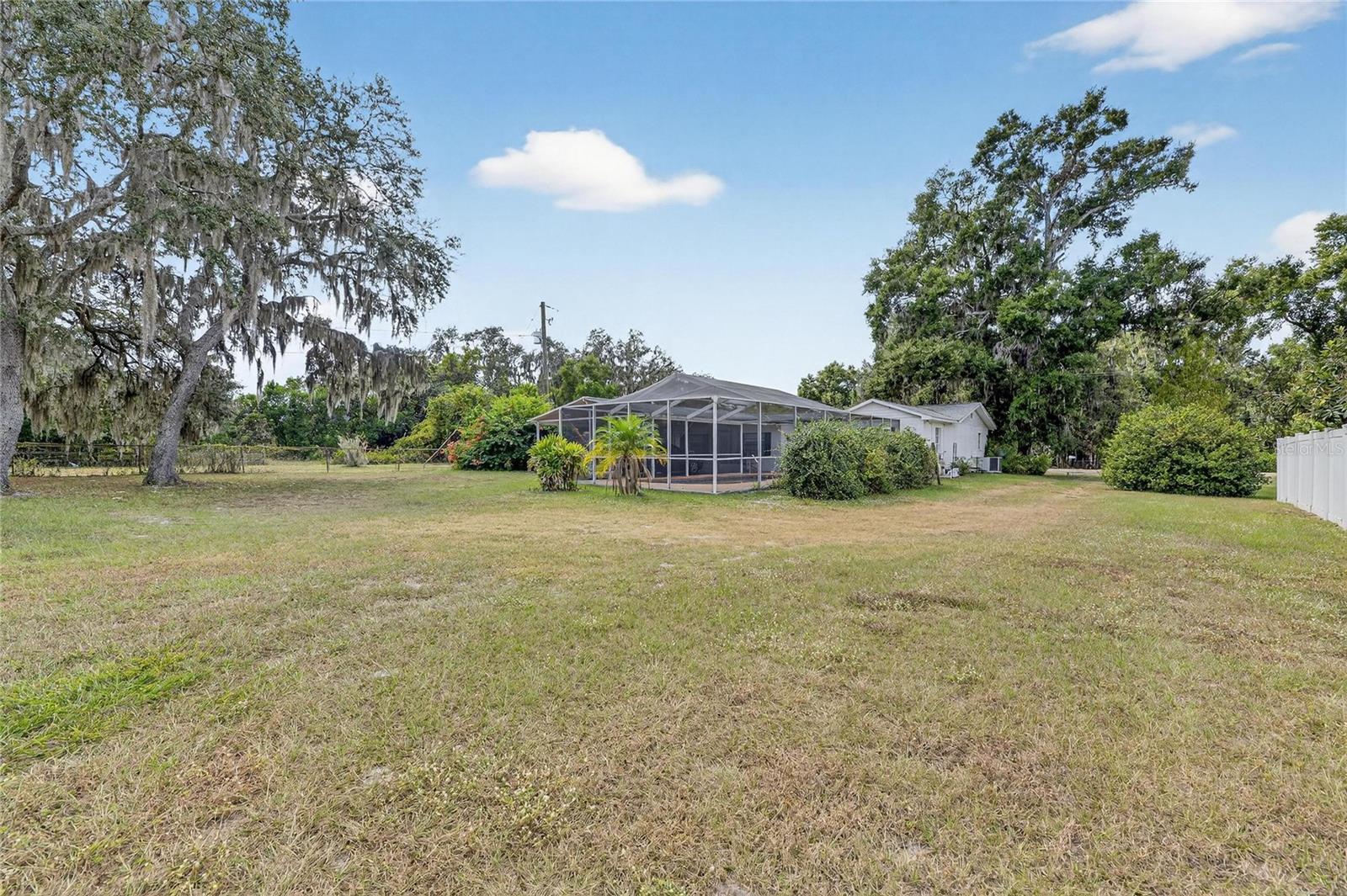 2606 CHARLIE TAYLOR RD, PLANT CITY, FL, 33565