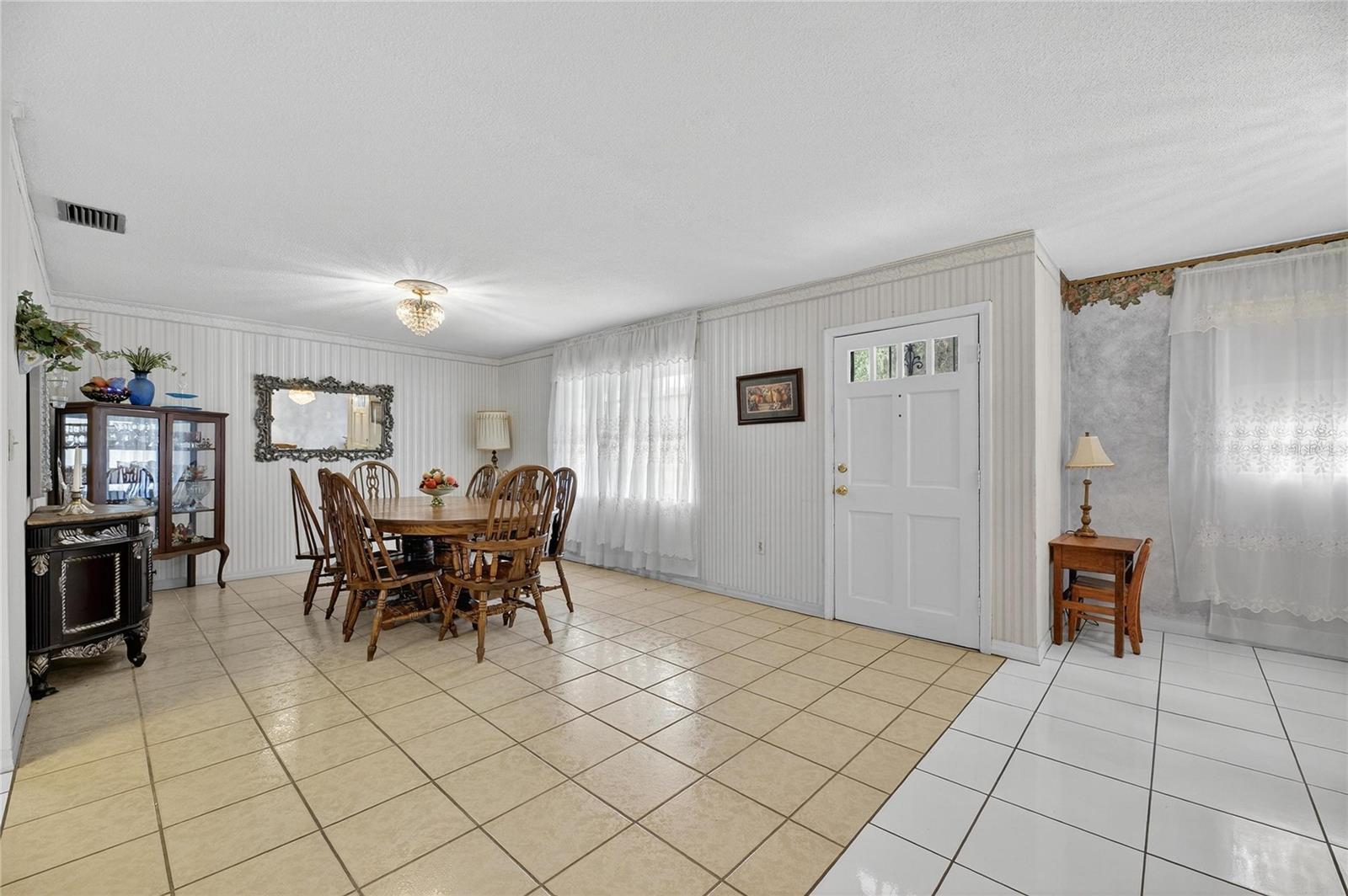 2606 CHARLIE TAYLOR RD, PLANT CITY, FL, 33565