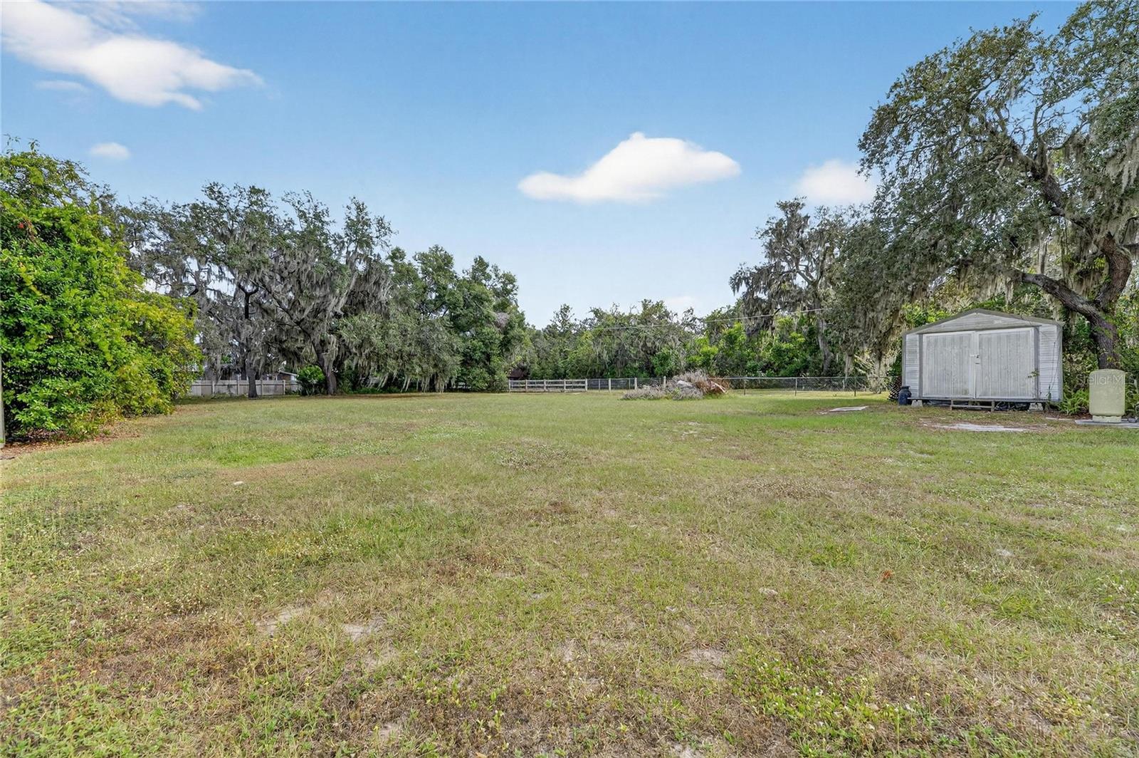 2606 CHARLIE TAYLOR RD, PLANT CITY, FL, 33565