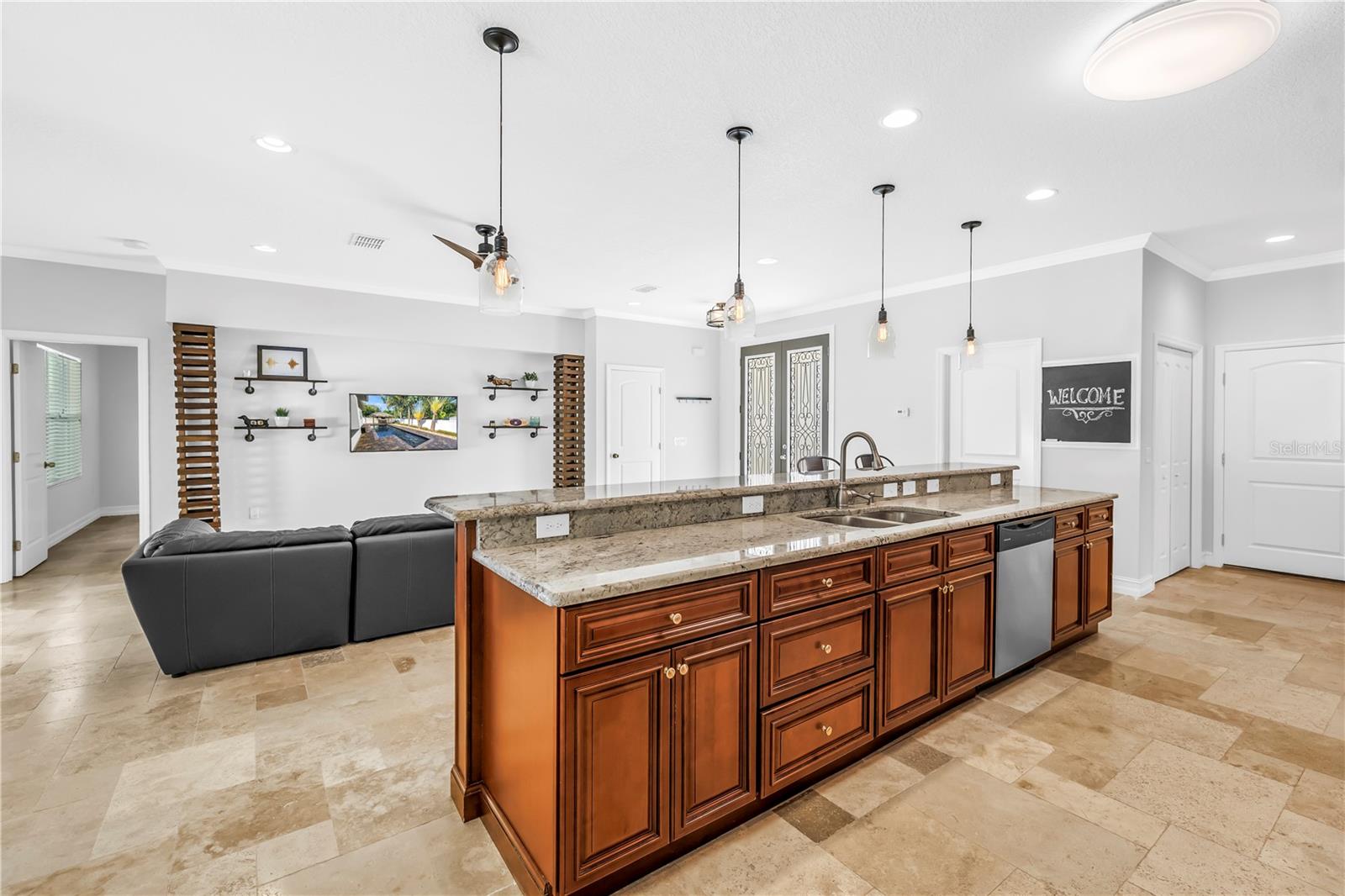 1235 50TH AVE N, ST PETERSBURG, FL, 33703